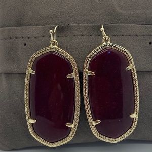 KENDRA SCOTT / Elle Drop